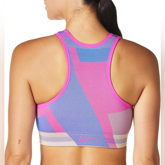 Nike Icon Clash Women's Seamless Light-Support Sports Bra - Picture 2 of 6